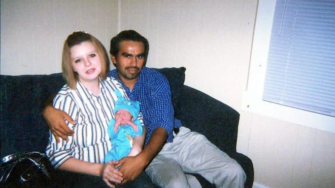Deported Mexicans back US.jpg